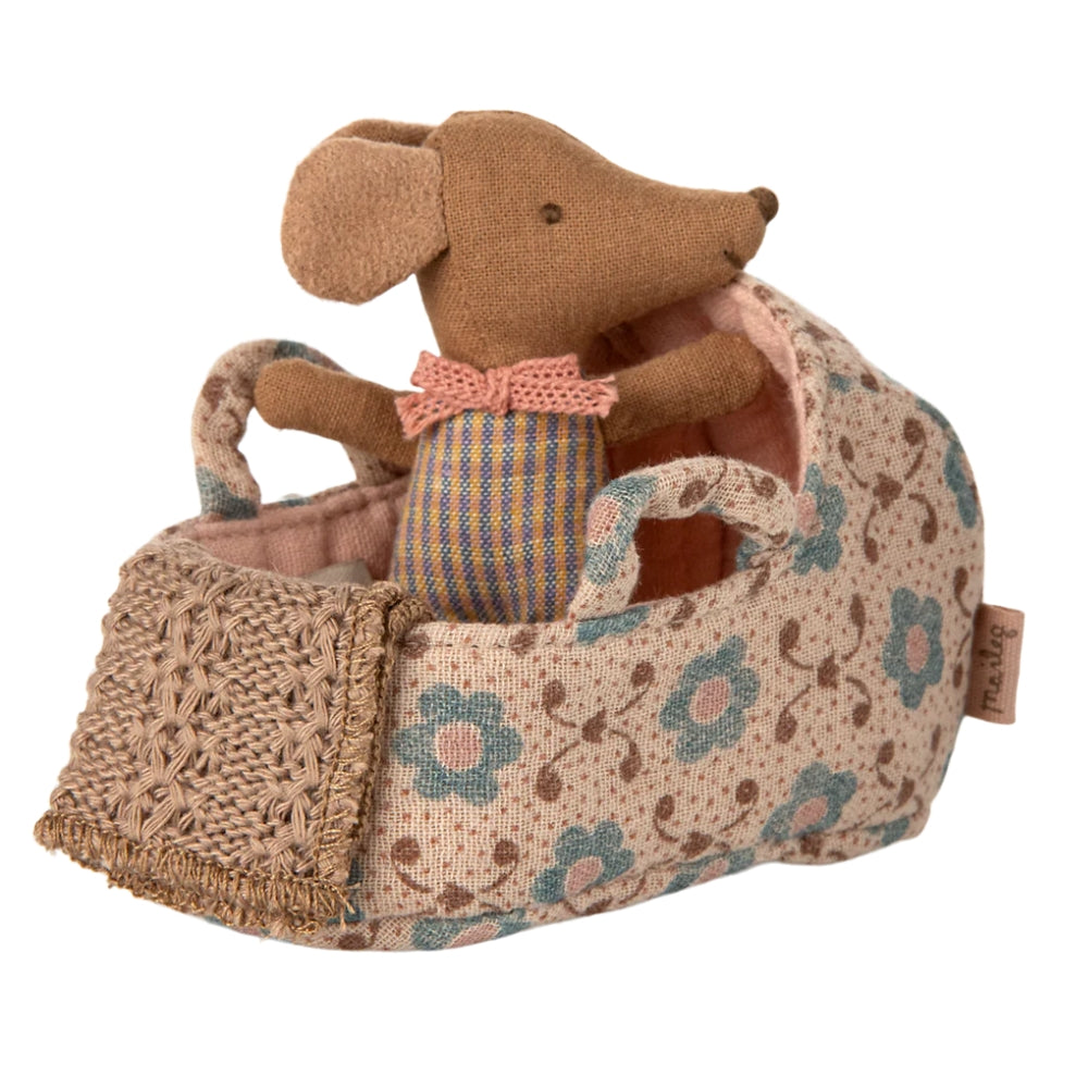 9be0332a9ff72400dcb4f8e7be360185