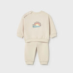 d1a27350e0a91eddd0d2231a31ba89b4